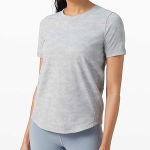 Lululemon Incognito Tee